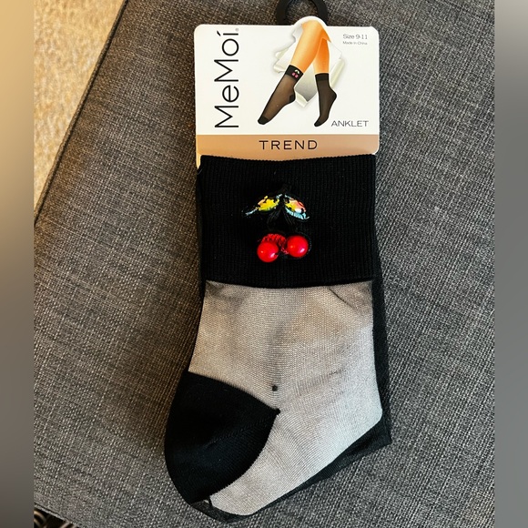 Trendy Anklet Socks - Cherry Design - Picture 1 of 4